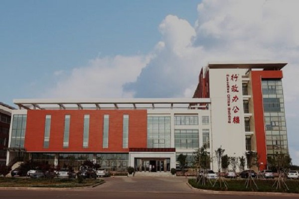 山東醫學高等專科學校樓宇智能化係統項目。